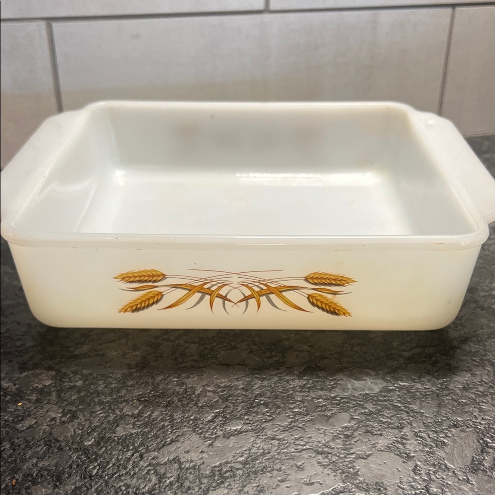 Fire King Vintage Wheat Pattern Baking Dish. Vintage 8 “ excellent condition